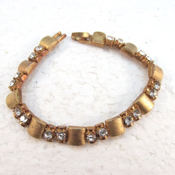 Gold Tone Rhinestone Link Bracelet Size 7.25 - Picture 2 of 14